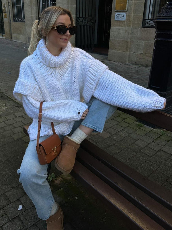 Jana Oversized Fluffy Turtleneck Sweater